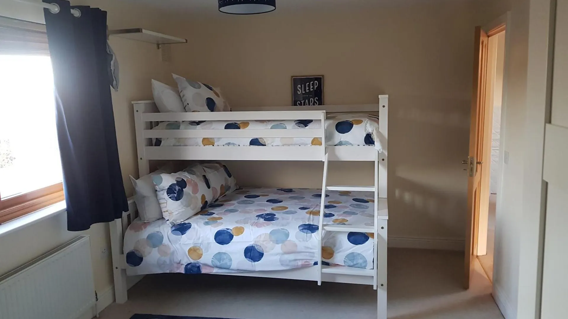 Dublin 'Home From Home', Luxury, Private Secure House 0*,  Ireland
